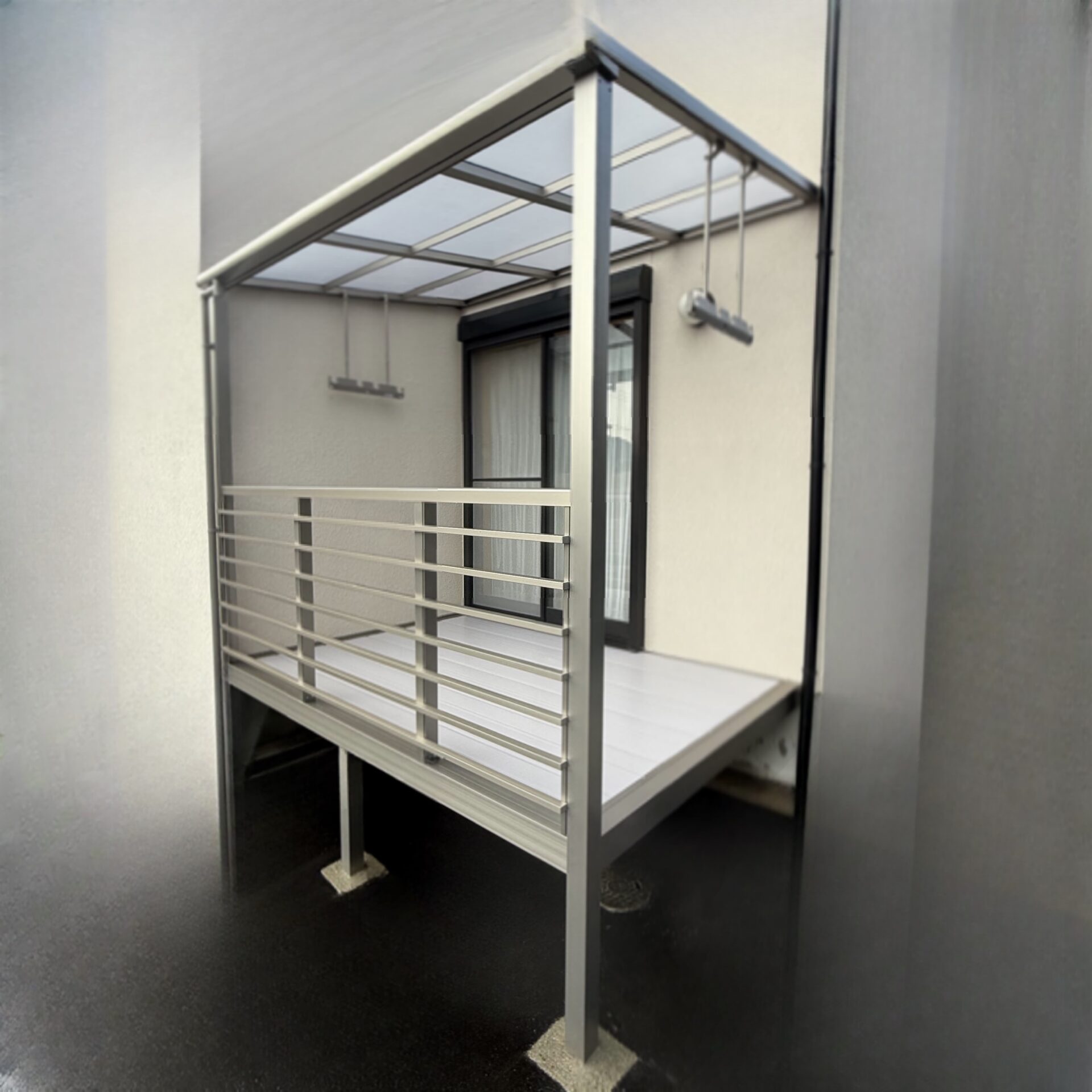 京都府向日市のテラスとサンルーム