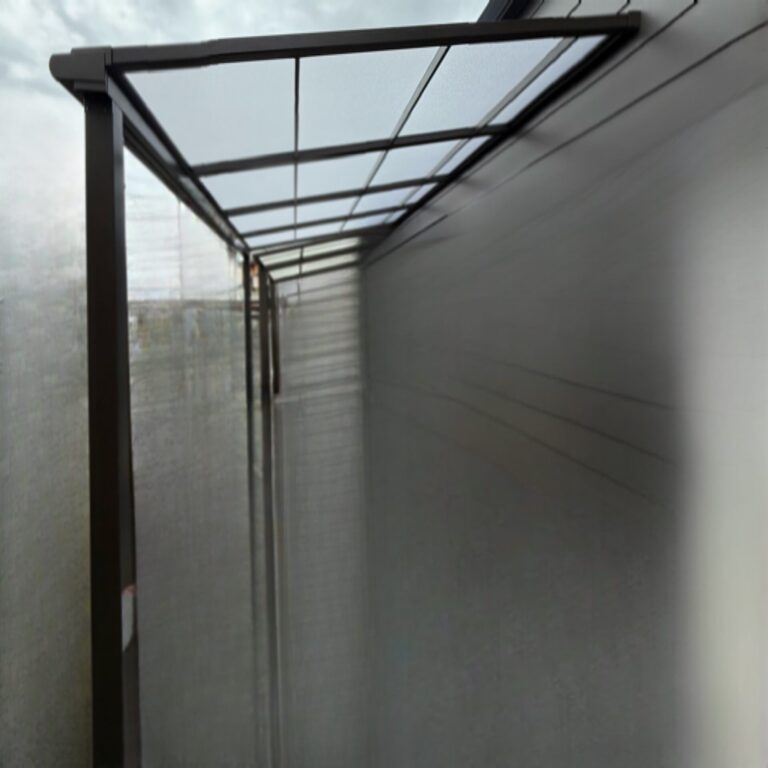 滋賀県草津市のテラスとサンルーム